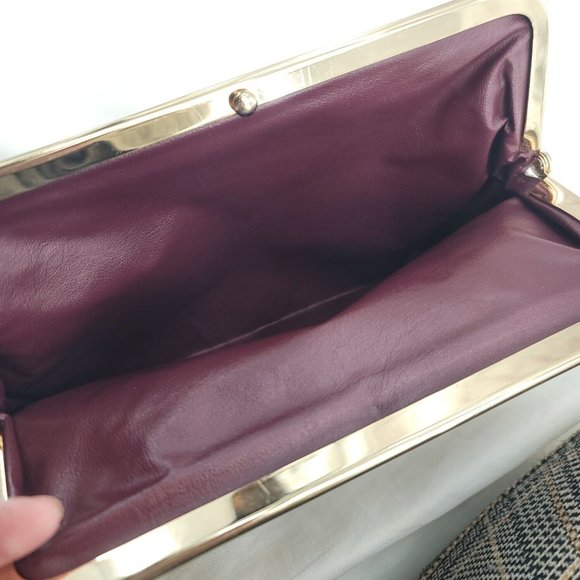 Quixote Womens Tan Logo Print Rectangle Shape Lightweight Classic Clutch Wallet - Picture 6 of 11